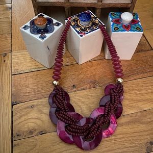 Cute burgundy necklace